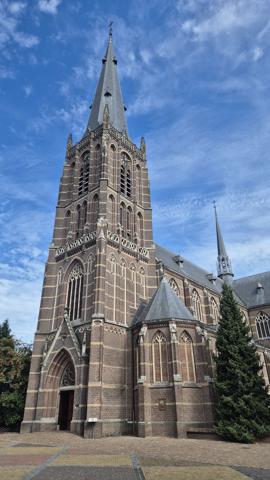 De Heilige Nicolaaskerk in Helvoirt